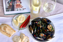 Mussels in White Wine Broth